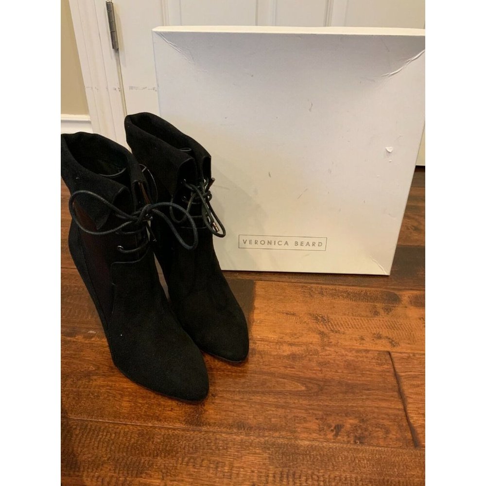 Veronica Beard "Hawthorne" Black Suede Booties, Size 9.5 (US) 39.5 (IT), NIB!